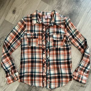 Love On A Hanger Light Cotton Long-Sleeve Button Shirt